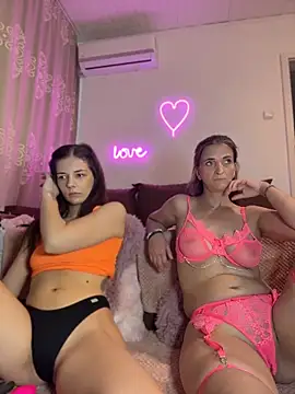 Sabrinedivinee XXX чат на живо