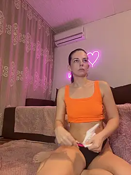 Sabrinedivinee's Live XXX Chat