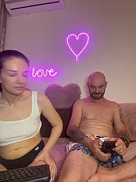 Sabrinedivinee Webcam show