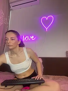 Chat +18 de Sabrinedivinee ao vivo