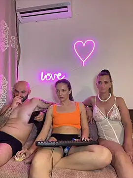 Chatroom XXX en direct de Sabrinedivinee