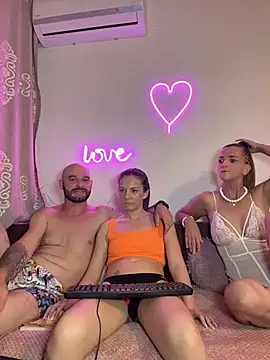 Sabrinedivinee's Live XXX Chat