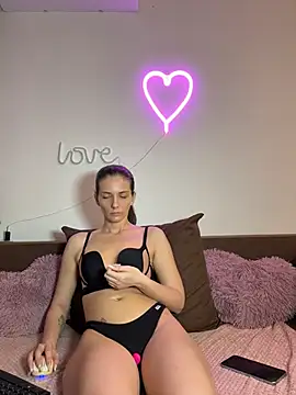 Sabrinedivinee's Live XXX Chat