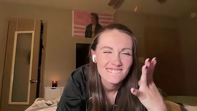 Ellz4's Webcam Show