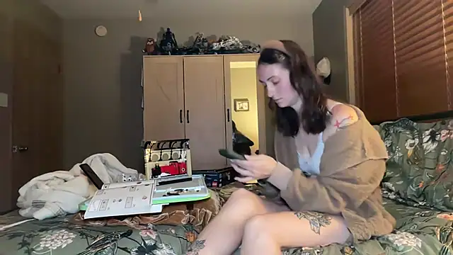Ellz4 Chat XXX live