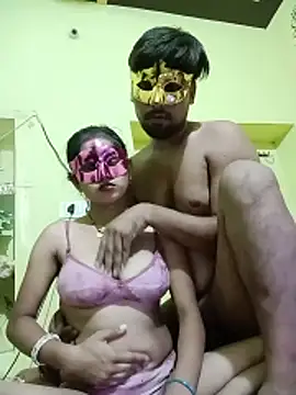 SWEET-COUPLES23 Pertunjukan Webcam