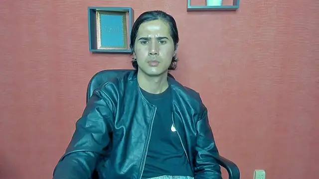 Show modela AaronWells na web-kameri