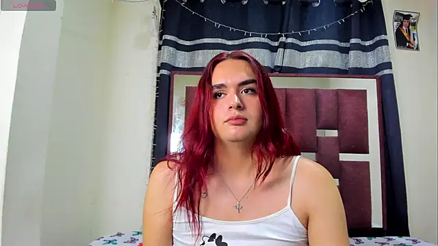 Pokazy przed kamerką – CleoFoxxx_