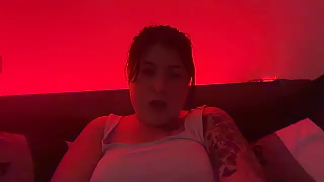 LucyLou31n Webbikameraesitys