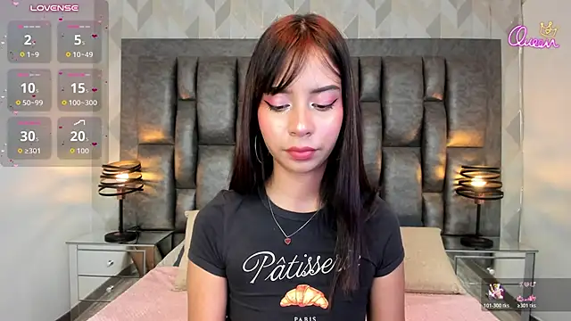 แชท XXX สดของ AriRose