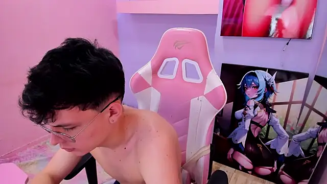 AngeloBocellii Show in webcam