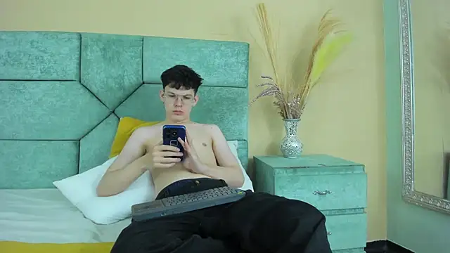 AngeloBocellii Webcamshow
