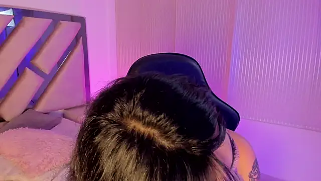 Elena_Tylor 现场XXX聊天
