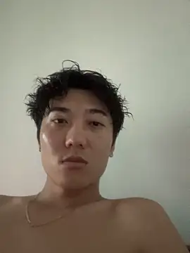 YourBadboy718 网络视讯表演
