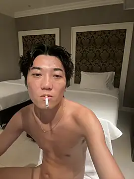 YourBadboy718 在線直播表演