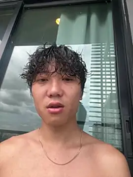YourBadboy718 Pertunjukan Webcam