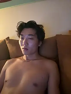 YourBadboy718 Show in webcam