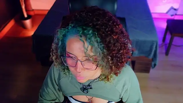 Živý XXX chat emmanakamura