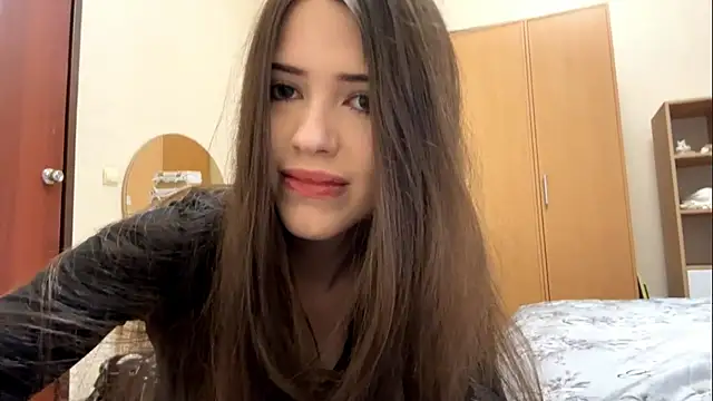L1sa_Bun live-chat rom