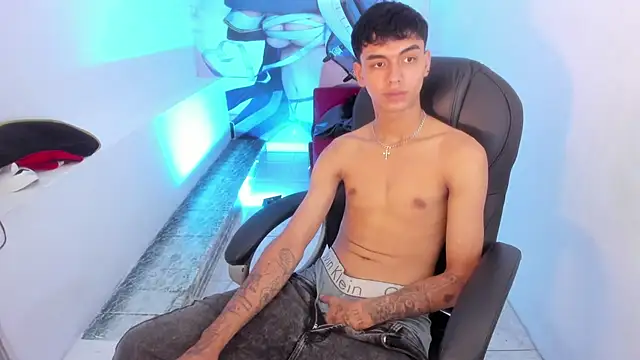 Tyger_Boyy Pertunjukan Webcam