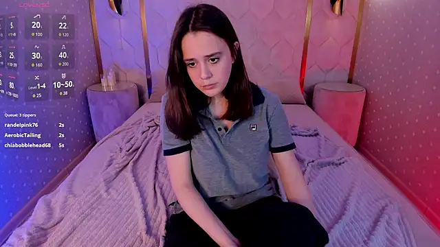 XXX chat uživo modela CanabebeBev
