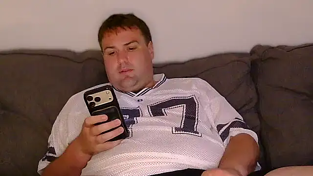 ChubbyGayBigFeet's Webcam Show