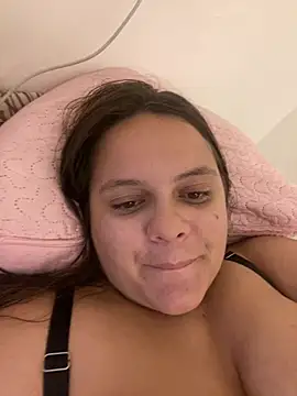 Laryssinha_69's Webcam Show