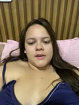 Show de Laryssinha_69 na webcam