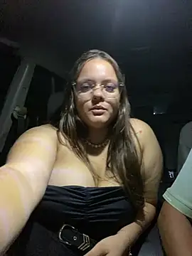 Show de Laryssinha_69 na webcam