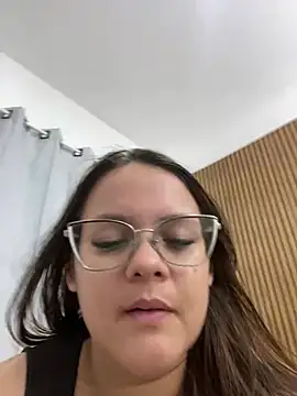 Laryssinha_69 – webcam-show