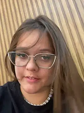 Show de Laryssinha_69 na webcam