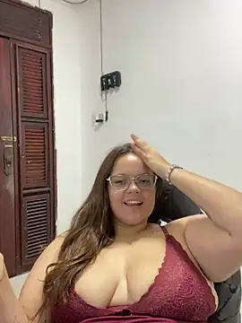 Show de Laryssinha_69 na webcam