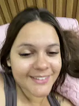 Show de Laryssinha_69 na webcam