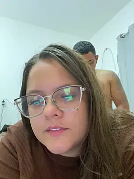 Show de Laryssinha_69 na webcam