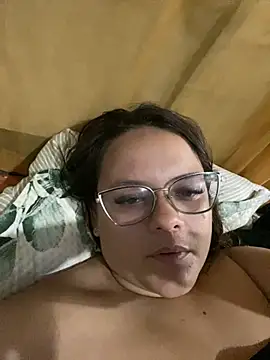 Show de webcam de Laryssinha_69