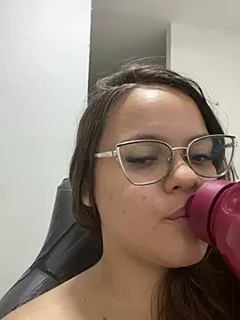Laryssinha_69 Webcam show