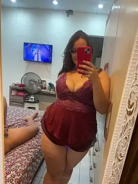 Laryssinha_69's Webcam Show