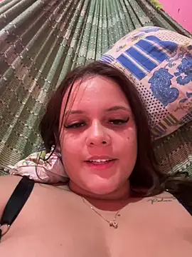 Show de webcam de Laryssinha_69