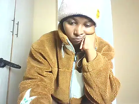 Zuri_sky's Webcam Show