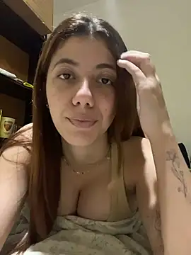 Show de ruivinha_uai na webcam