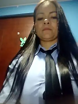 Pertunjukan Kamera Web MONSERRAT_ETHAN