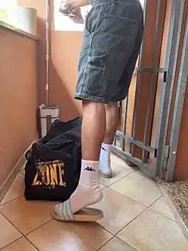 F0X89 网络视讯表演