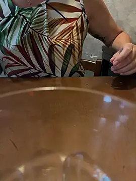 F0X89 Webcam show
