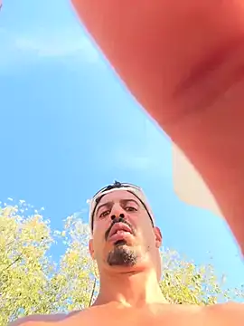 F0X89 Webcam show