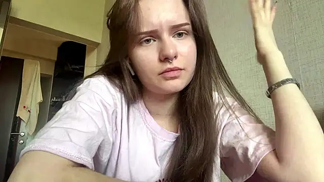 LiluFlow_er webcam show