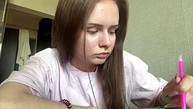 Živá chatovací místnost LiluFlow_er