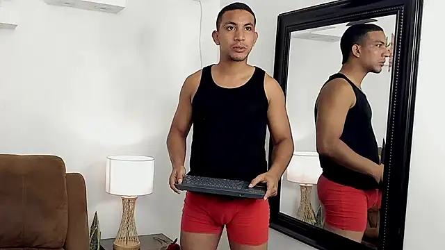 Chirs_Arthus webcam show