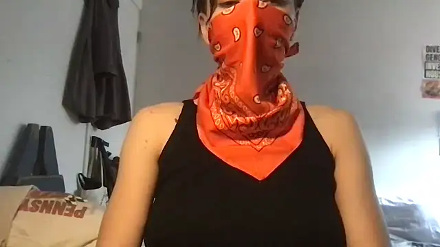 olivertouchedyourshoulder Show in webcam