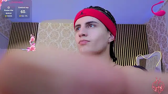 Kyler_tay 网络视讯表演