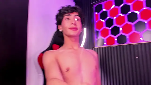 SantyFoxxs webkamerás műsora